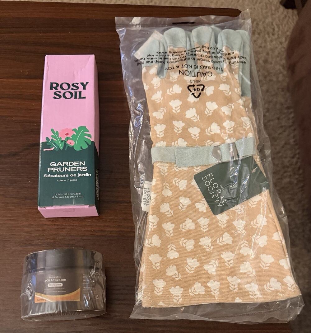 3 Pc Garden Tool Bundle: Rosy Soil Pruners, Floral Gloves & Soil Activator